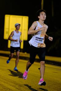 BIB: 41090
                            <button type="button" onclick="openModal(7569037)" class="btn btn-primary btn-sm float-right btn-popup" data-toggle="modal" data-target=".modal-high-quality">
                        <i class="fas fa-shopping-cart"></i> Add to Cart
                    </button>
                                            <button type="button" onclick="isThisMe(7569037, true)" class="btn btn-success btn-sm float-right btn-popup btn-isme hidden" data-toggle="tooltip" data-placement="bottom" title="นี่คือรูปของคุณใช่ไหม คลิกที่นี่เพื่อเอาเข้าอัลบั้ม">
                        <i class="fas fa-plus"></i> Add to album
                    </button>
                    <button type="button" onclick="isThisMe(7569037, false)" class="btn btn-warning btn-sm float-right btn-popup btn-isnotme hidden">
                        <i class="fas fa-ban"></i> Remove from album
                    </button>